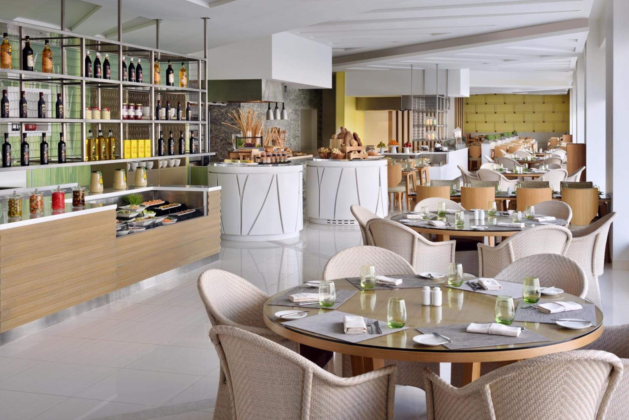 Marriott Executive Apartments Downtown, Abu Dhabi Exteriör bild