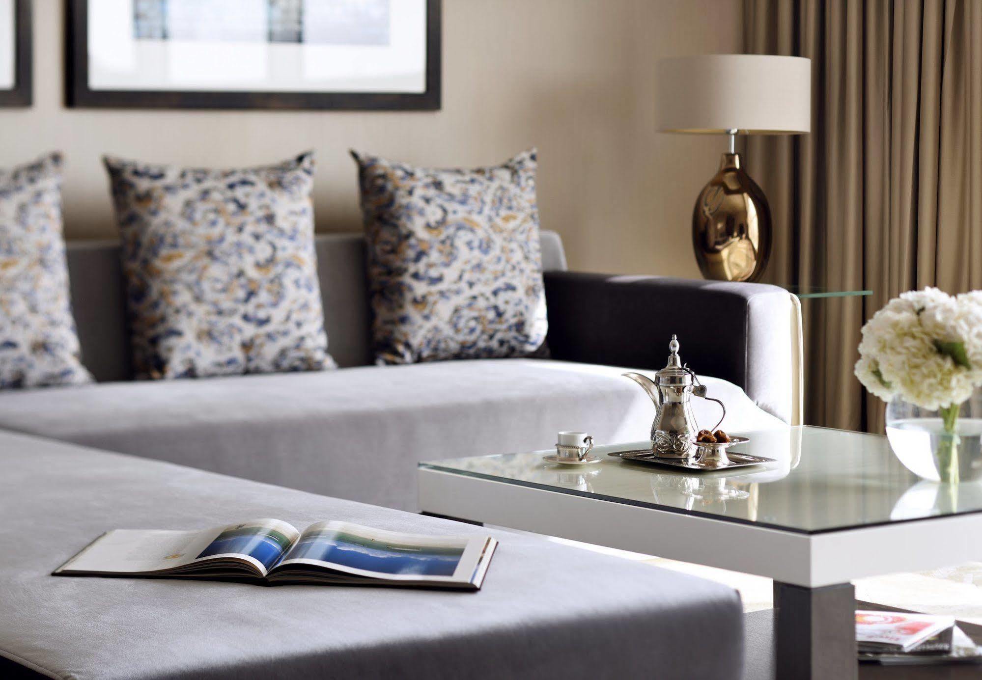 Marriott Executive Apartments Downtown, Abu Dhabi Exteriör bild